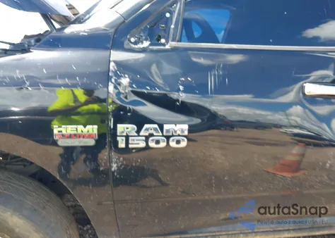 2013 Ram 1500 Big Horn z USA, uszkodzony, nr VIN 1C6RR6LT3DS628562